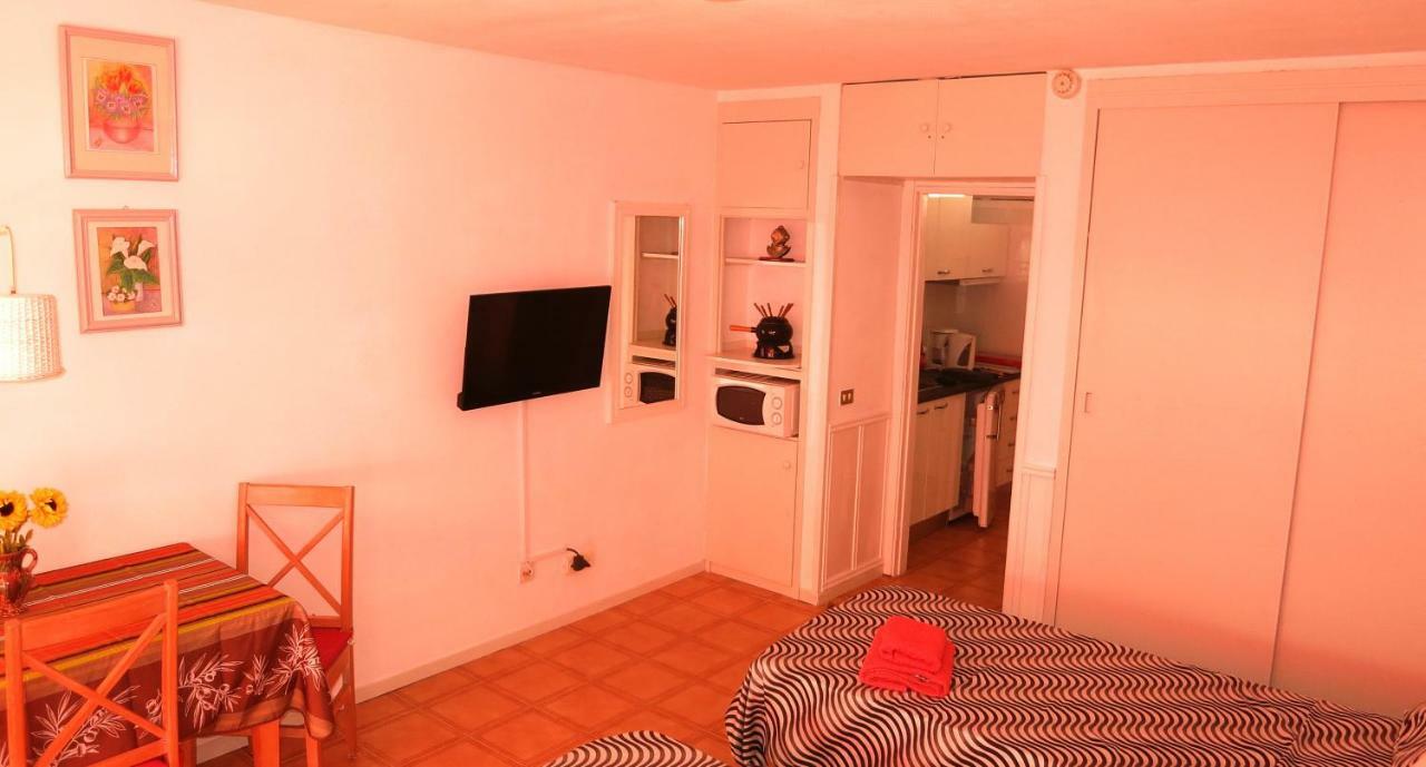 Studio In Perfect Location Плая-де-лас-Америкас Экстерьер фото